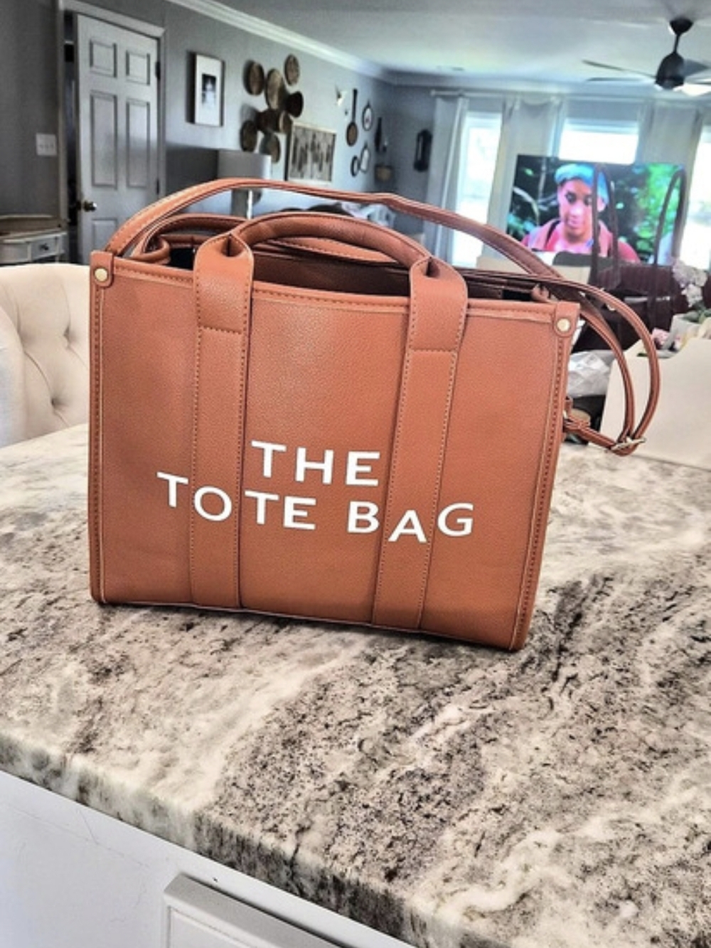 Tote Bag in Brown Like New
